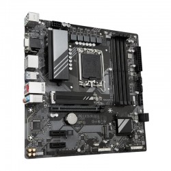 PLACA BASE GIGABYTE...